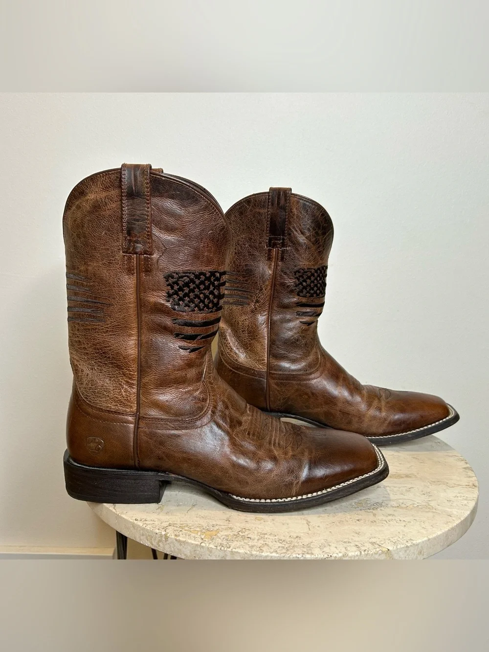 Ariat Men's Brown Leather Cowboy Boots with Stitch Accents Size 11.5D
